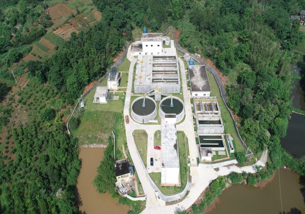 粤北农村人居水环境治理典范<br />
<br />